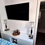 Alojamento de Acomodação e Pequeno-almoço Superior 4*