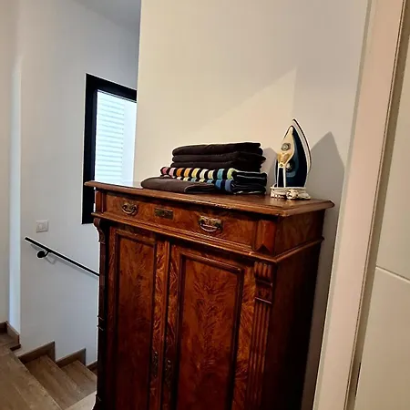 Superior With Private Bathroom Oda ve Kahvaltı